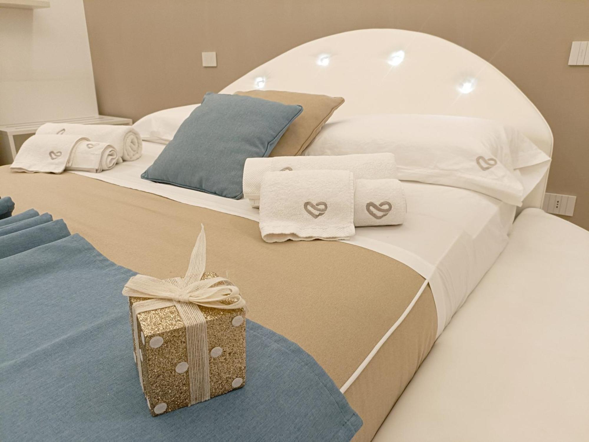 Romantic Suite Monopoli Zewnętrze zdjęcie
